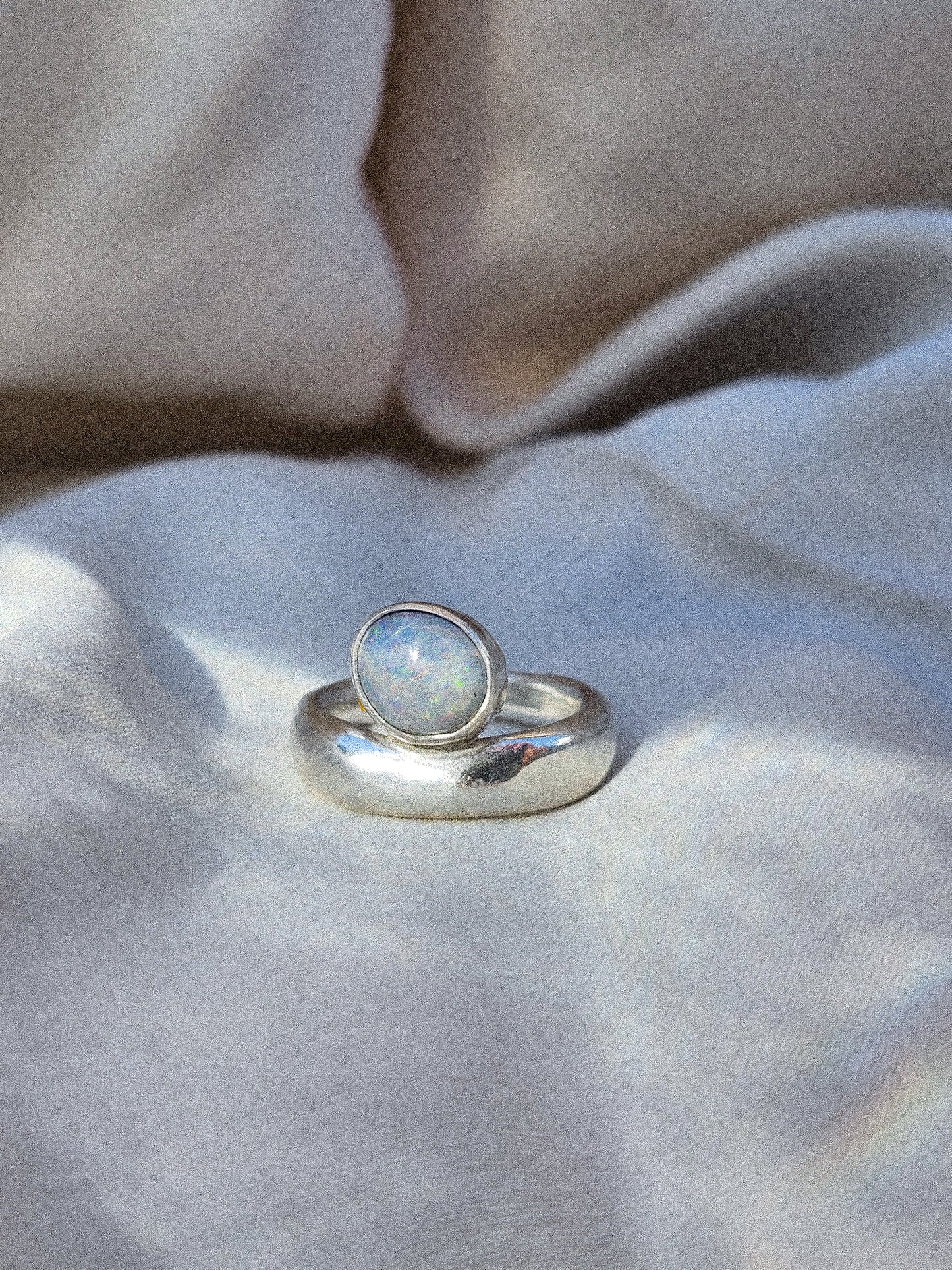 BALANCE RING - OPAL SZ 6.5