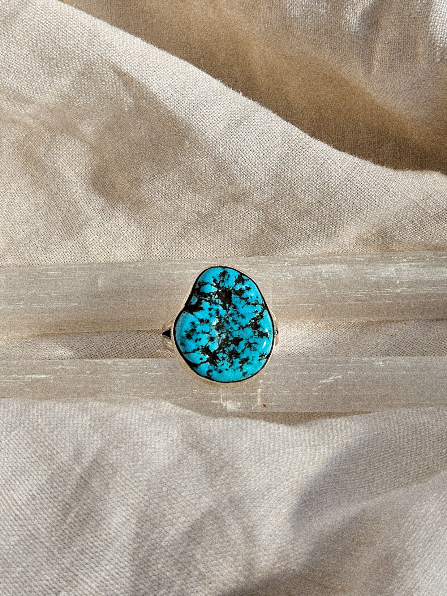KINGMAN NUGGET TURQUOISE RING LARGE - SZ 8