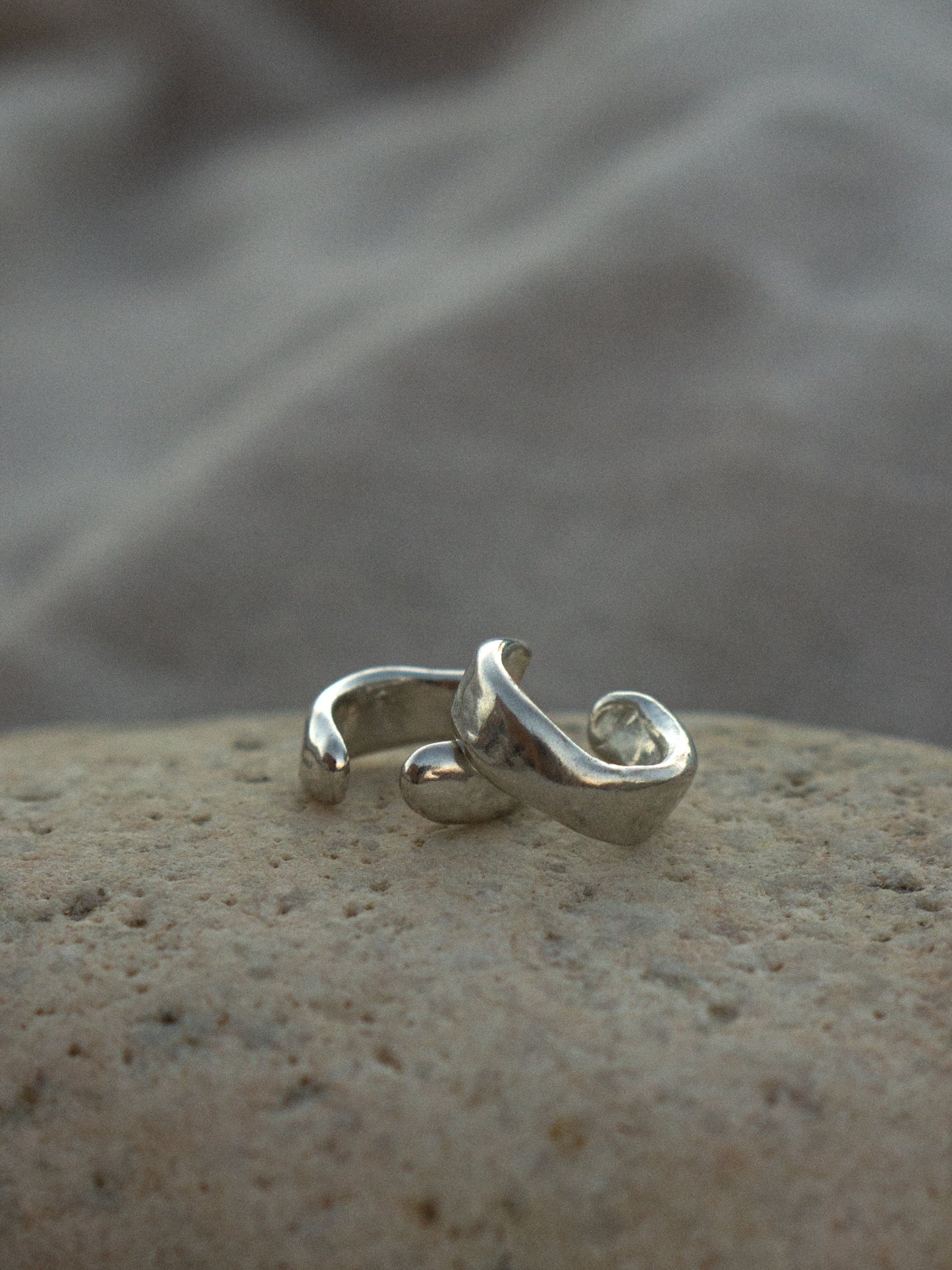 UNEARTHED EAR CUFF