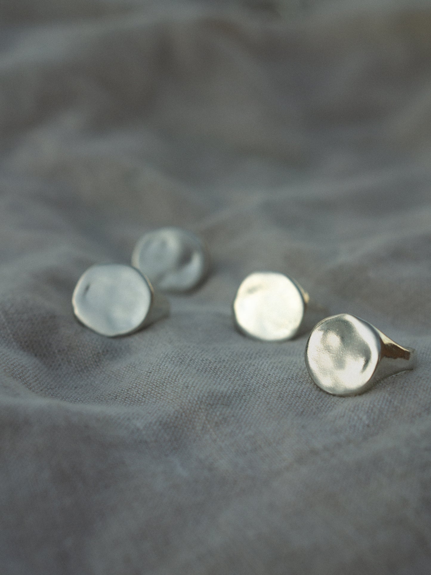 UNEARTHED SIGNET RING